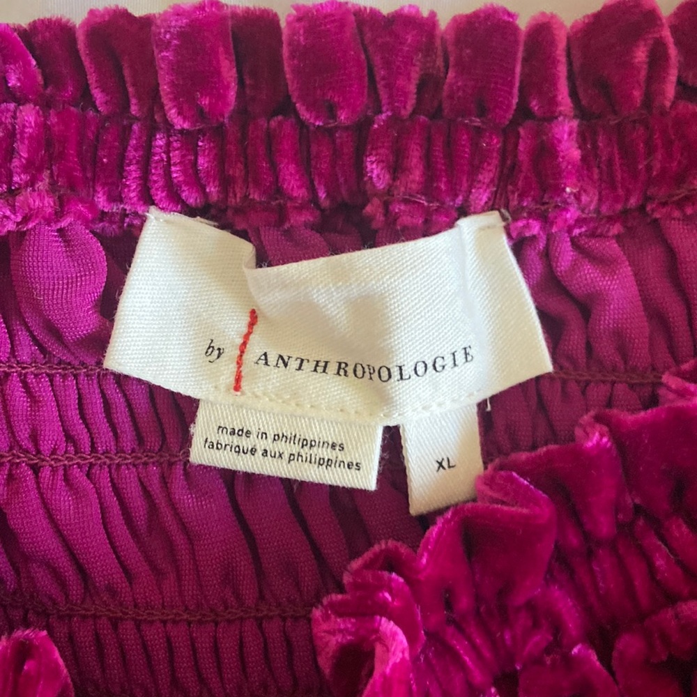 Anthropologie Velvet Smocked Puff-Sleeve Top in Berry - Picture 3 of 3